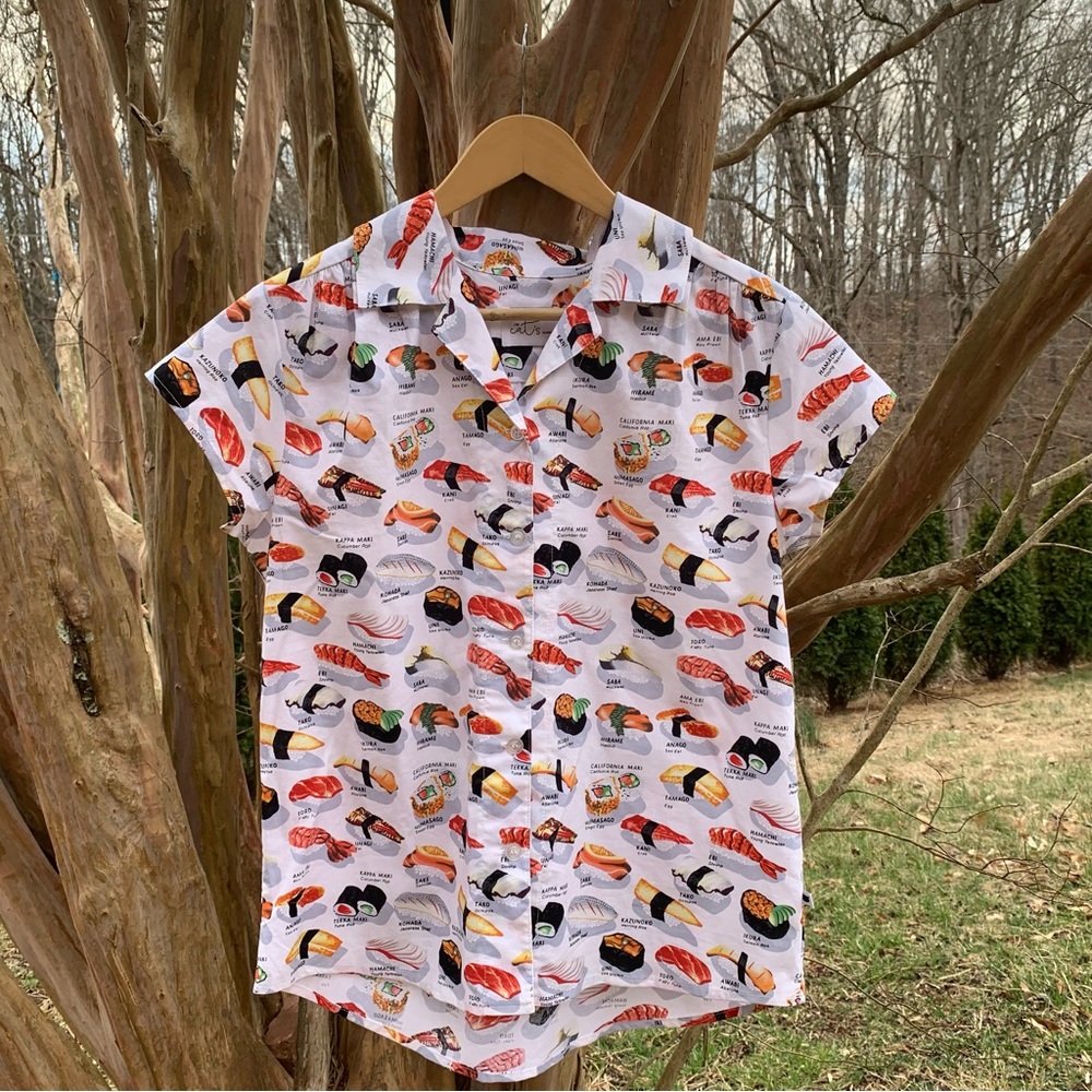 The CAT’S Pajamas Women’s Sushi Print Short Sleeve Capris Pajama Set - Picture 2 of 12